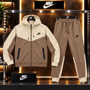 Chaqueta - Conjunto Nike Tech